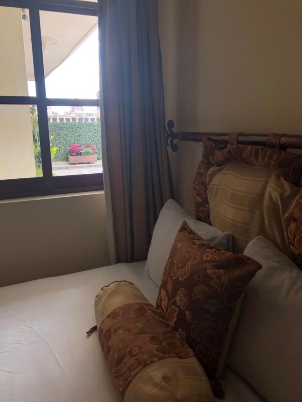 Hotel Elena Puebla Buitenkant foto